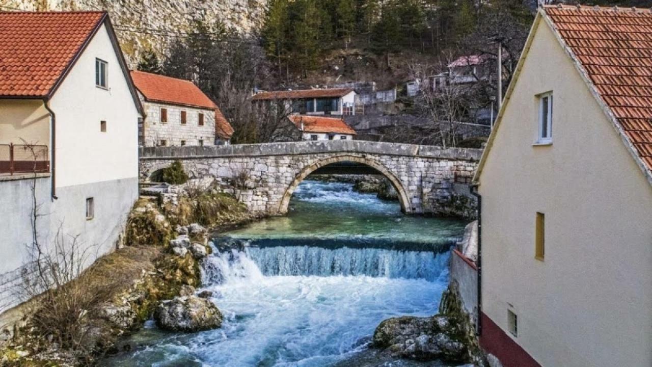 Apartman Luka ليفنو المظهر الخارجي الصورة